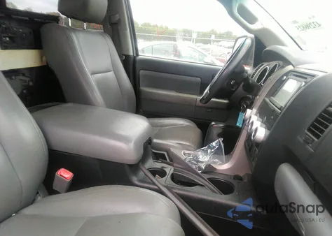 2016 Toyota Sequoia Sr5 5.7L V8 from USA, damaged, VIN 5TDBY5G13GS131623